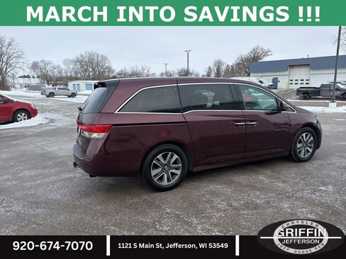 Used 2015 Honda Odyssey Touring Elite image 10