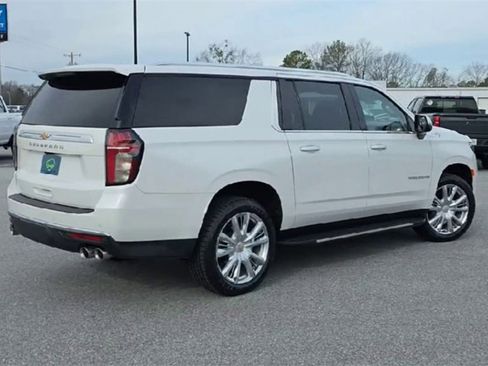 Certified 2021 Chevrolet Suburban High Country image 8