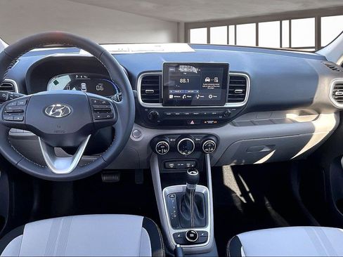 New 2026 Hyundai Venue SEL image 5