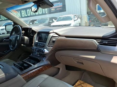 Used 2015 Chevrolet Suburban LTZ AWD/4WD image 18