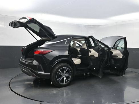 Used 2023 Lexus RX 350 Premium w/ Cold Area Package AWD/4WD image 39