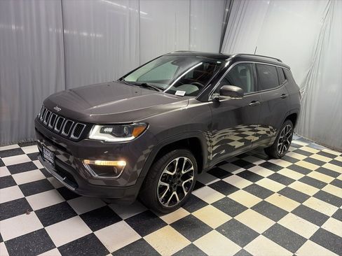 Used 2017 Jeep Compass Limited AWD/4WD image 1