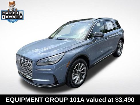Used 2025 Lincoln Corsair AWD w/ Equipment Group 101A image 3