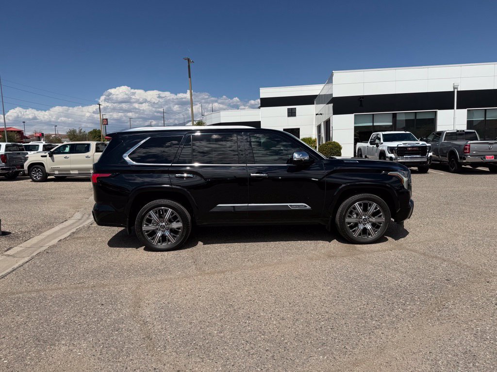 Used 2024 Toyota Sequoia Capstone AWD/4WD image 3