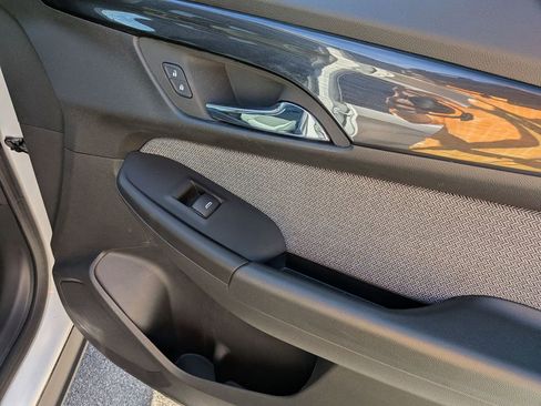 Used 2025 Chevrolet TrailBlazer LT image 31