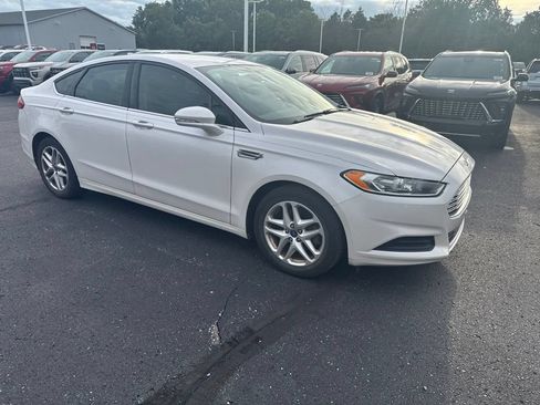 Used 2013 Ford Fusion SE FWD image 5