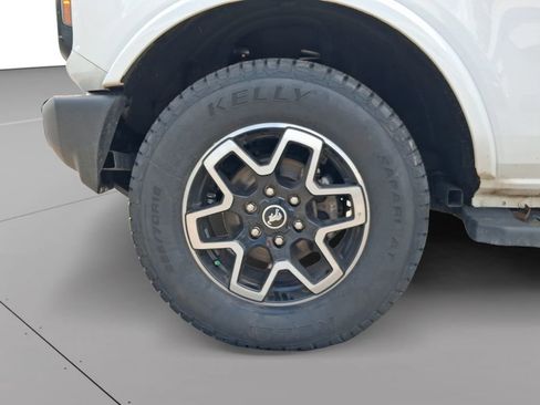 Used 2024 Ford Bronco Outer Banks AWD/4WD image 38