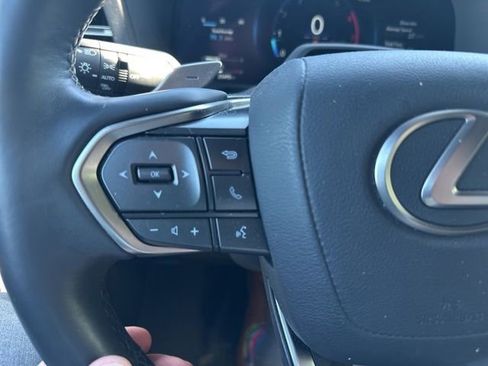 Used 2024 Lexus GX 550 w/ Accessory Package (2T) AWD/4WD image 15