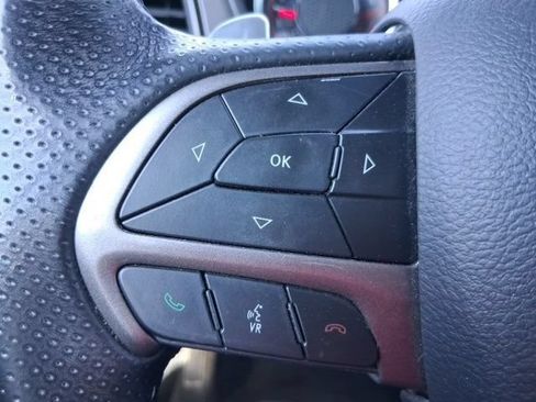 Used 2019 Dodge Challenger R/T RWD image 18