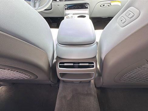 New 2026 Genesis GV70 2.5T Advanced AWD/4WD image 22