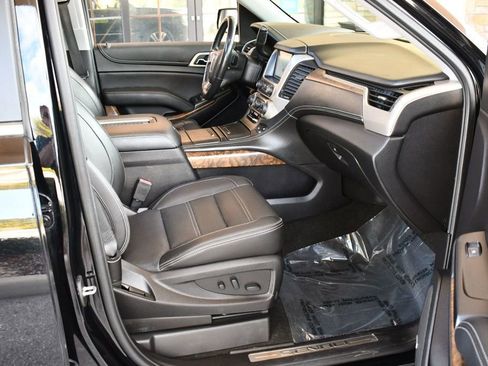 Used 2018 GMC Yukon Denali w/ Denali Ultimate Package image 21