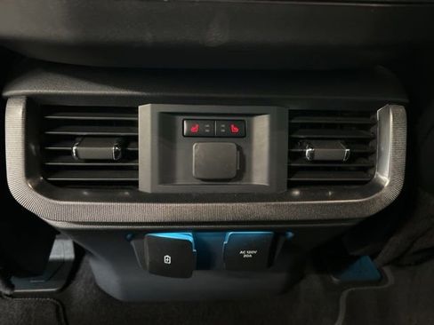 Used 2024 Ford F150 Platinum AWD/4WD image 12