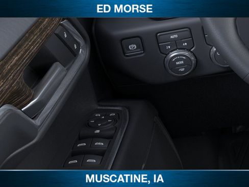 New 2026 GMC Sierra 1500 SLE w/ Preferred Package AWD/4WD image 22