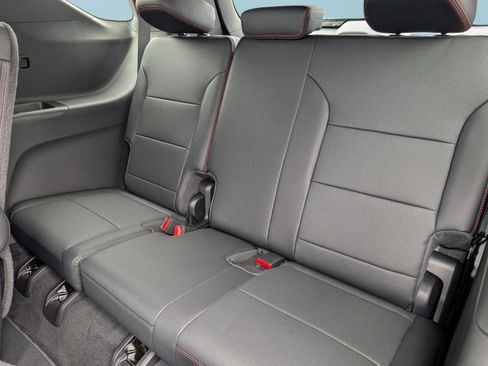 New 2026 Chevrolet Traverse RS image 14