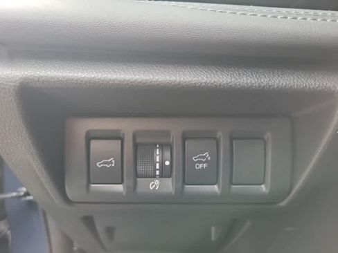 Used 2024 Subaru Outback Touring AWD/4WD image 25