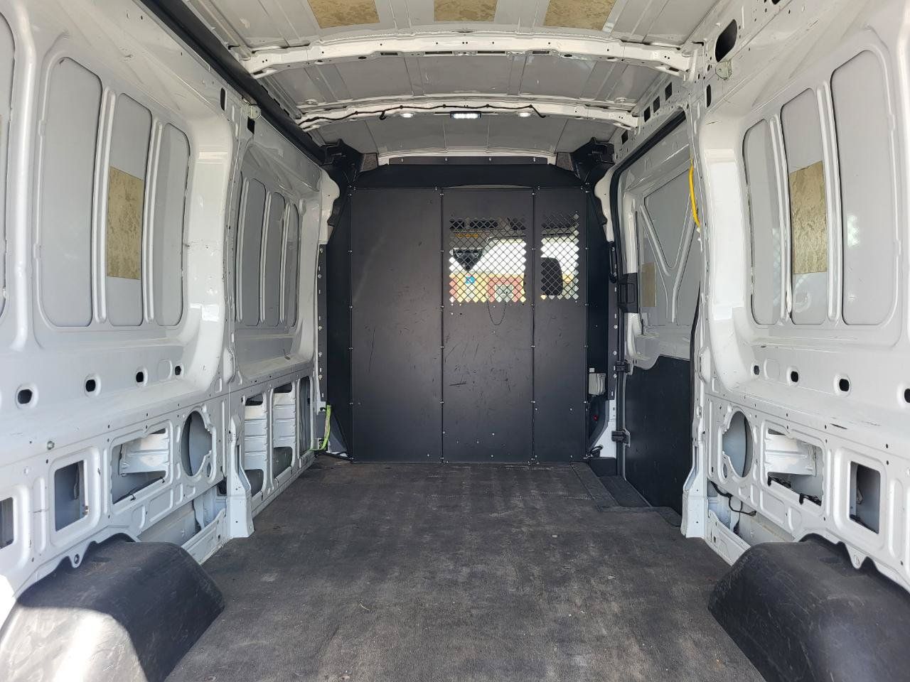 Used 2016 Ford Transit 150 148 Medium Roof RWD image 33