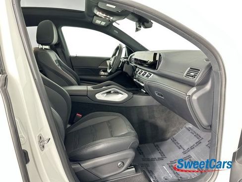 Used 2024 Mercedes-Benz GLE 53 AMG 4MATIC Coupe image 10