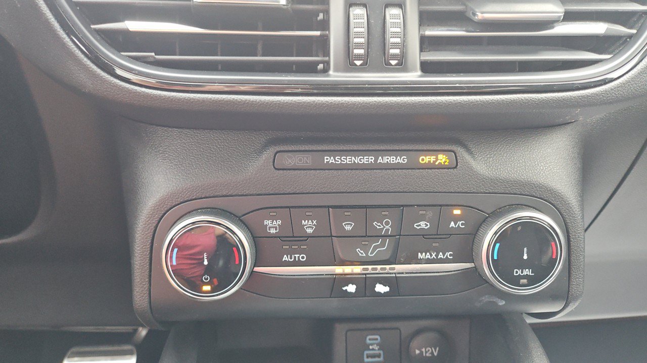 Used 2023 Ford Escape ST-Line FWD image 20