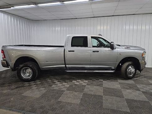Used 2024 RAM 3500 Tradesman w/ Chrome Appearance Group AWD/4WD image 2