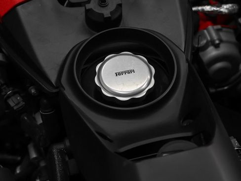Certified 2020 Ferrari F8 Tributo RWD image 36