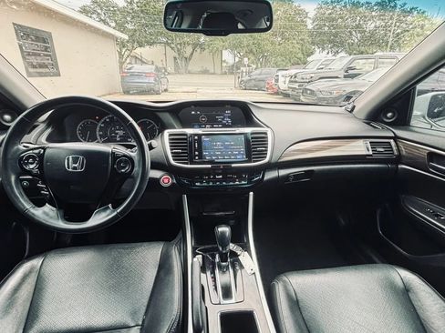 Used 2017 Honda Accord EX-L image 15