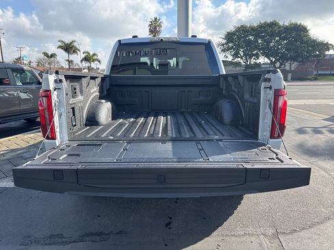 Used 2025 Ford F150 Raptor image 7