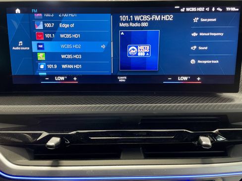 Used 2023 BMW XM AWD/4WD image 29
