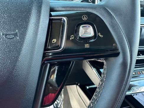 Used 2024 Lincoln Corsair AWD w/ Equipment Group 101A image 32