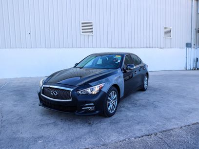 Used 2017 INFINITI Q50 2.0t w/ Moonroof Package
