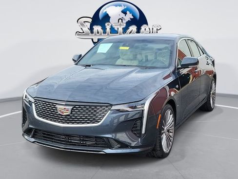 Used 2025 Cadillac CT4 Premium Luxury image 1