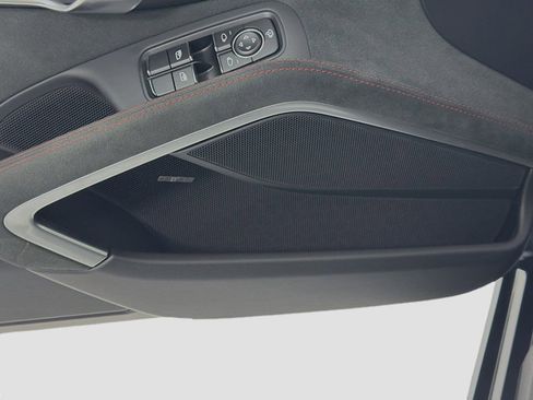 Certified 2025 Porsche 718 Cayman GTS RWD image 13