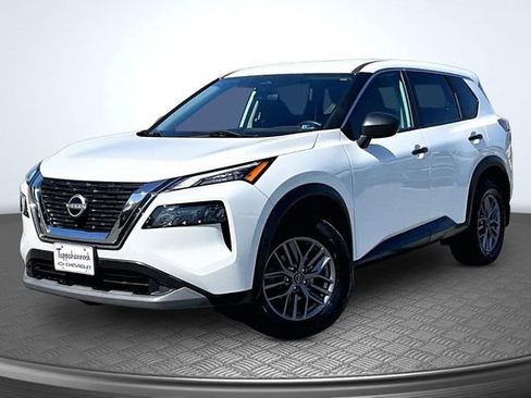 Used 2023 Nissan Rogue S AWD/4WD image 1