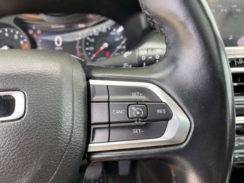Certified 2022 Jeep Compass Latitude w/ Sun and Sound Group AWD/4WD image 16