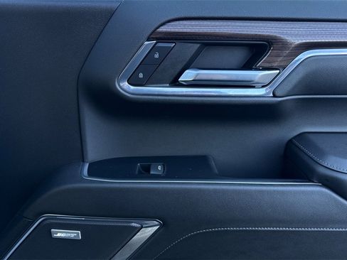 Certified 2024 Chevrolet Silverado 1500 LT Trail Boss w/ LT Trail Boss Premium Package image 19