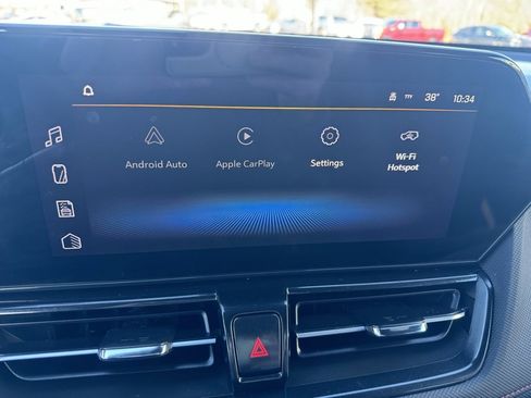 Used 2024 Chevrolet TrailBlazer RS image 24