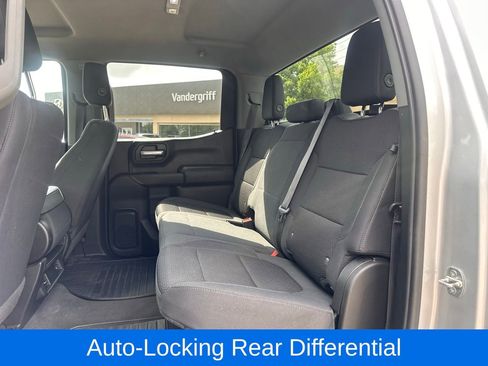 Used 2022 Chevrolet Silverado 1500 Custom Trail Boss image 15