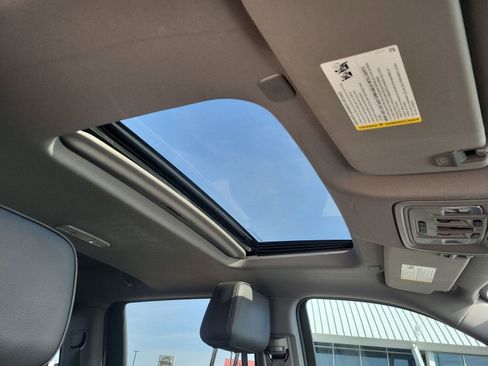 Used 2023 GMC Sierra 1500 Denali w/ Denali Reserve Package image 18