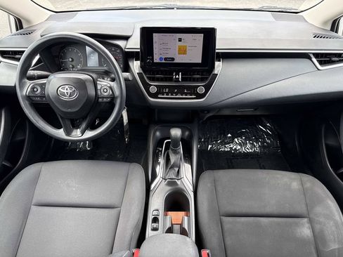Used 2024 Toyota Corolla LE FWD image 17
