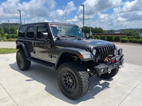 Used 2023 Jeep Wrangler Unlimited Sport w/ Xtreme 35 Tire Package AWD/4WD image 30