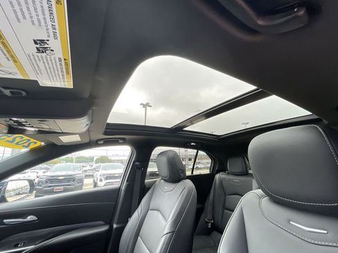 Certified 2025 Cadillac XT4 Premium Luxury FWD image 20