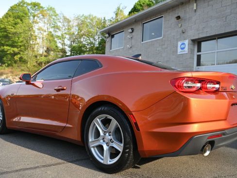 Used 2023 Chevrolet Camaro LT RWD image 3