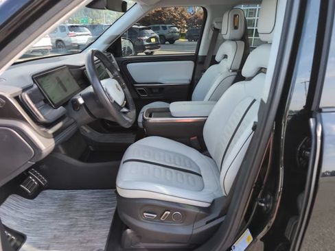 Used 2023 Rivian R1S Adventure Quad AWD/4WD image 17