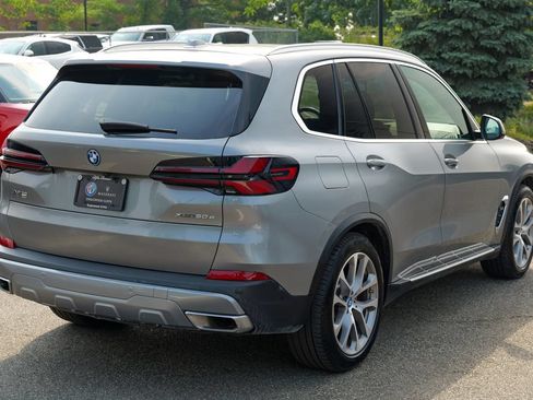 Used 2024 BMW X5 xDrive50e AWD/4WD image 7