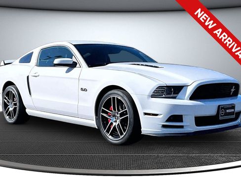 Used 2014 Ford Mustang GT Premium w/ Electronics Package RWD image 1