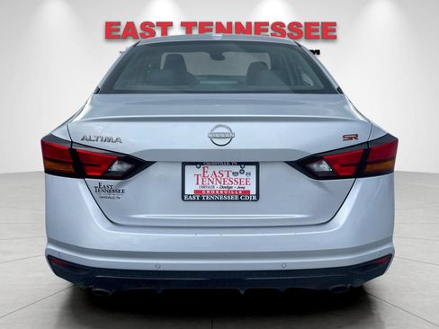 Used 2024 Nissan Altima 2.5 SR FWD image 4
