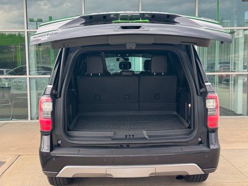 Used 2019 Ford Expedition Max Limited w/ Driver Assistance Package AWD/4WD image 9