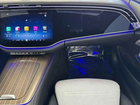 New 2026 Mercedes-Benz E 53 AMG e 4MATIC Sedan image 27