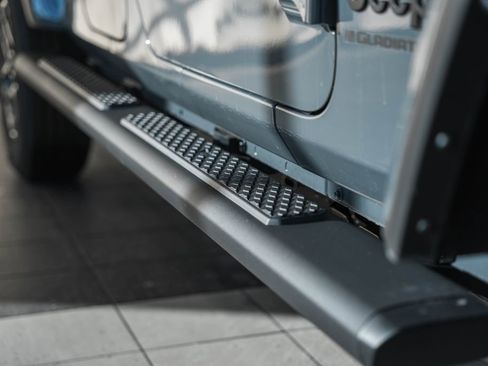 New 2026 Jeep Gladiator Sport image 17