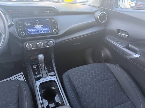 Certified 2024 Nissan Kicks SV image 29