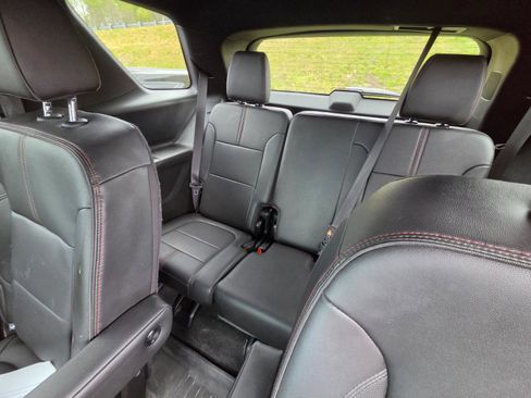 Used 2024 Chevrolet Traverse RS w/ LPO, Floor Liner Package image 8